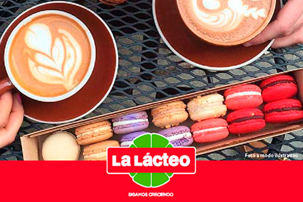 Café, risas y amigas...